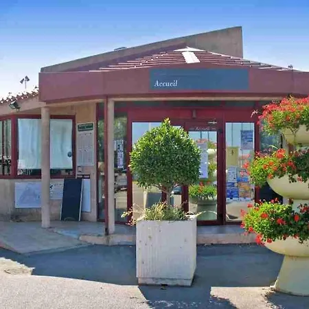 Campsite Mobil 4-5 Personnes La Nouvelle *