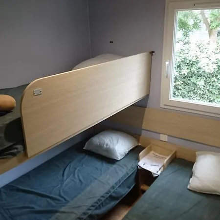 Campsite Mobil 4-5 Personnes La Nouvelle