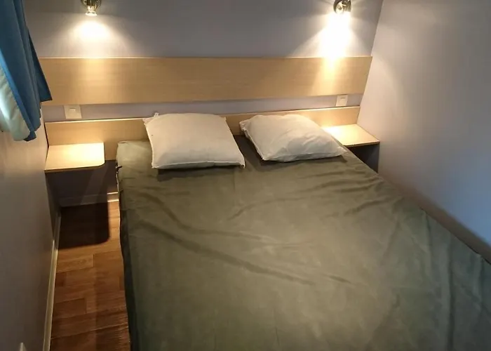 캠프장 Mobil 4-5 Personnes La Nouvelle *